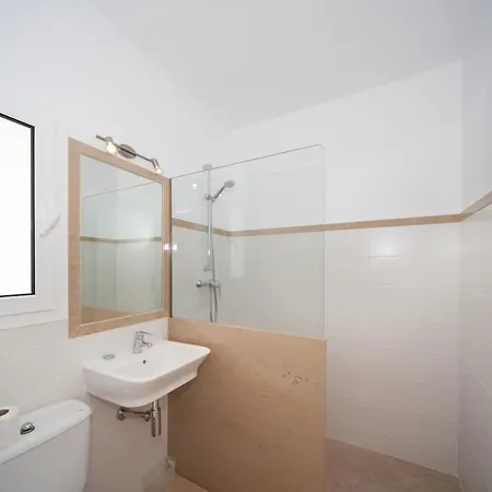 Ficula Vell Beachfront With Private Pool * פונטה גרוסה