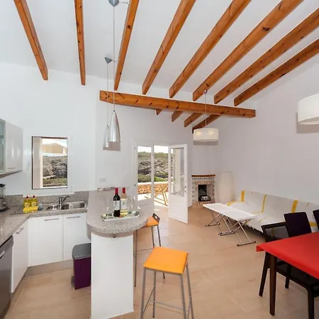 Ficula Vell Beachfront With Private Pool