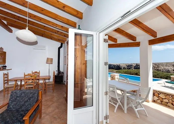 Вилла Ficula Vell Beachfront With Private Pool Пунта-Гросса