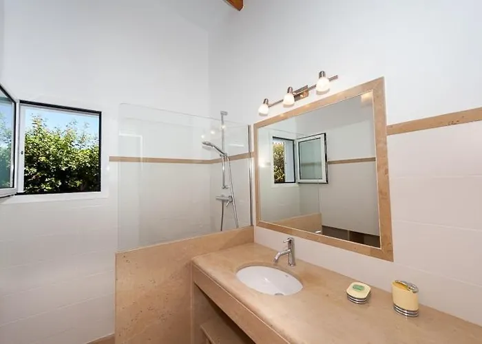 Ficula Vell Beachfront With Private Pool